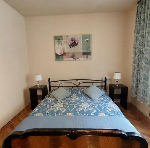 Апартаменты Sunrise Republicii